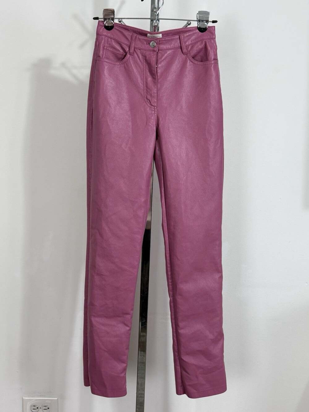 Wilfred Aritzia Melina Pink Faux Leather Pants Size 0 High Rise Straight Leg
